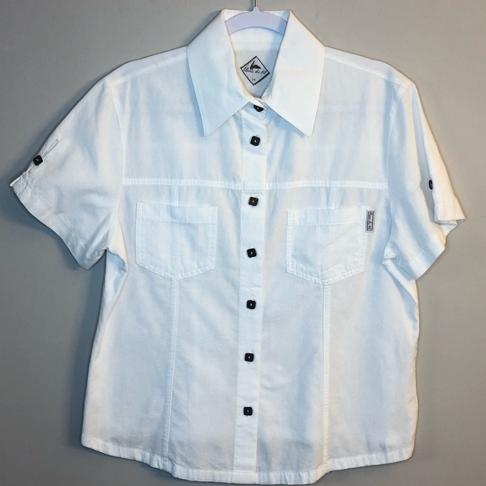 Blanc du Nil Button up Top/Medium-Large